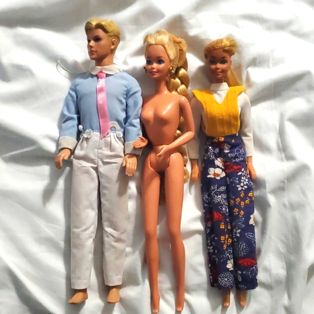 :3 Vintage Mattel barbie & ken 1966-68 Dolls made in Taiwan Indonesia & Malaysia